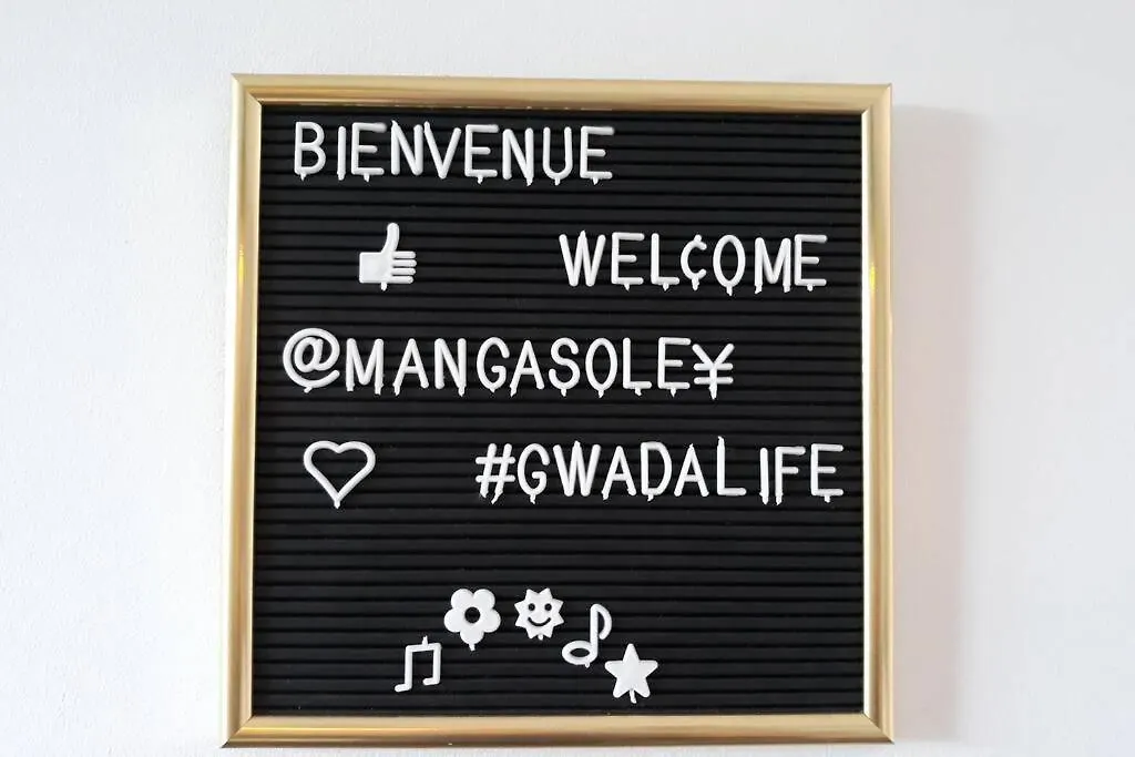 Joli Manga Soley Apartment Saint-Francois